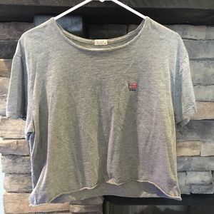Brandy Melville USA cropped tee🇺🇸